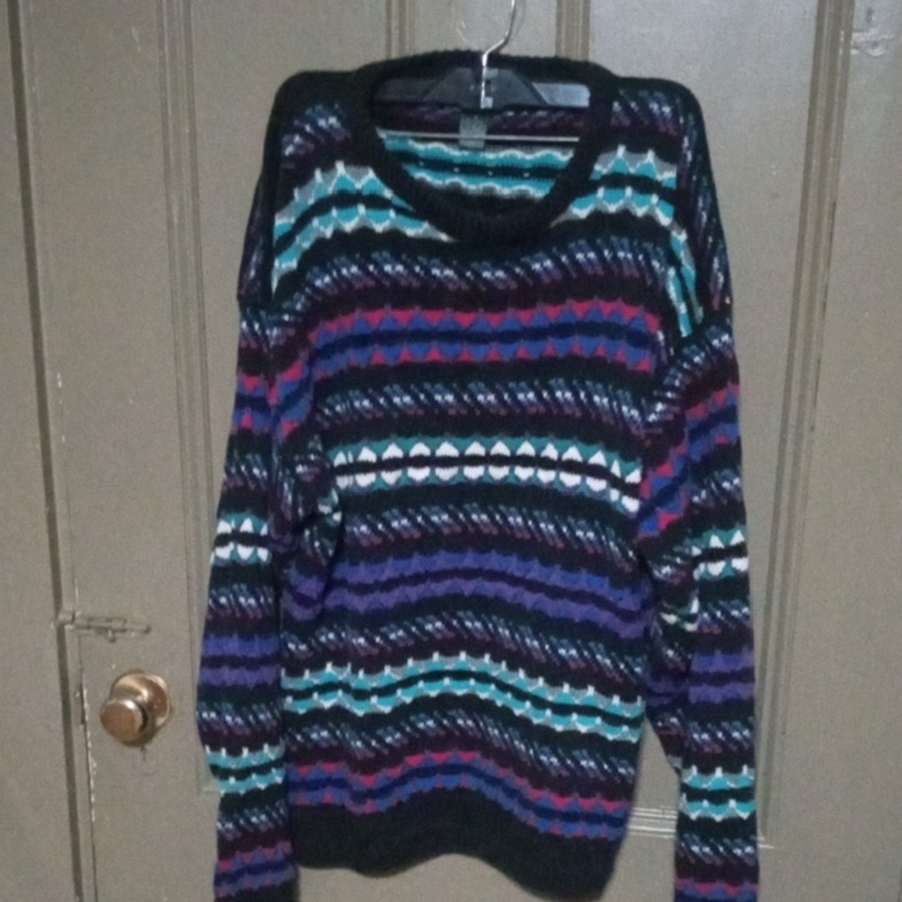 Multicolor Striped Women,S/Unisex Sweater sz.Med.Vintage